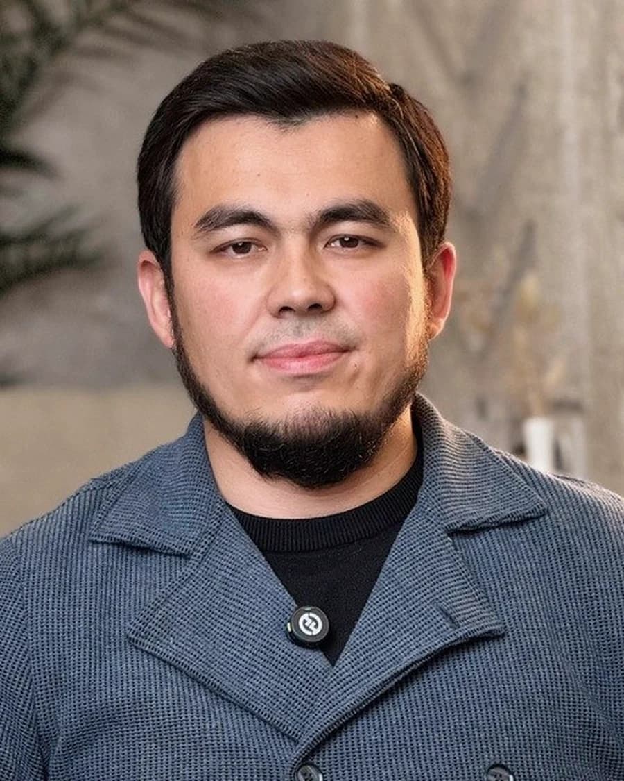 Ergashev Ahmadjon, BIS asoschisi